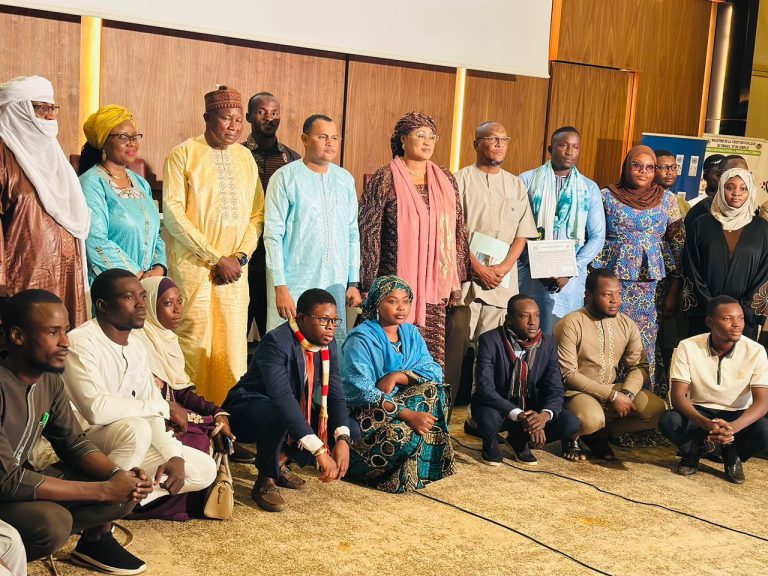 Cérémonie de clôture de la première cohorte du programme de jeunes stagiaires du Programme des Nations unies pour le développement (PNUD) au Niger
